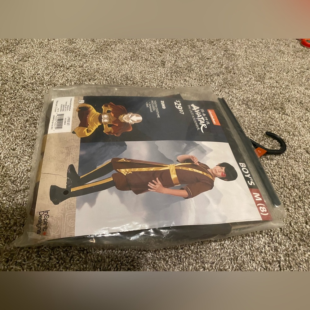 Avatar costume for boy size medium